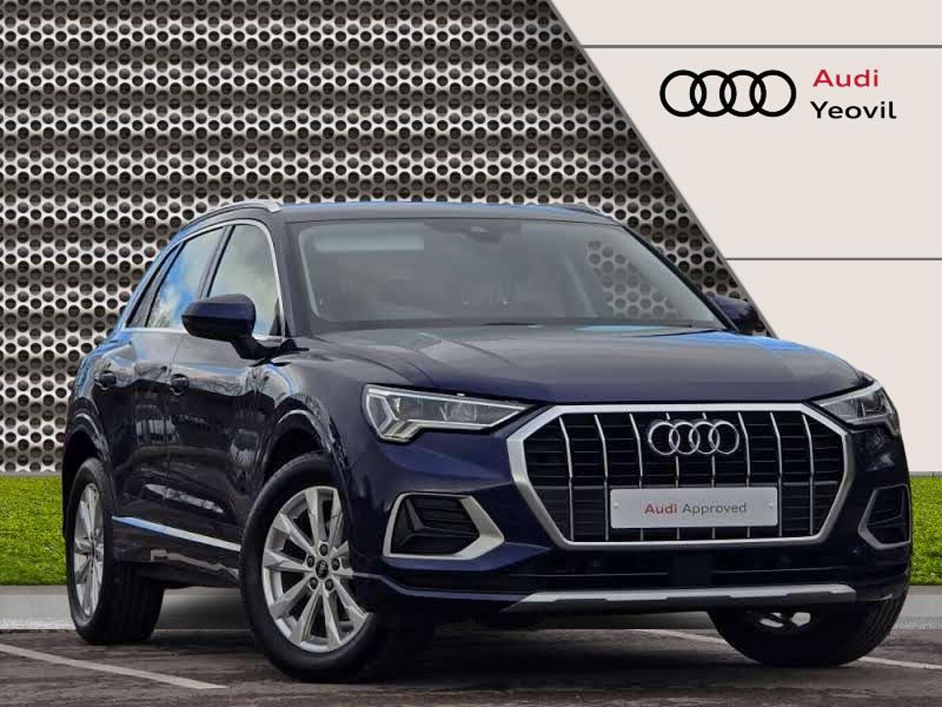 Main listing image - Audi Q3