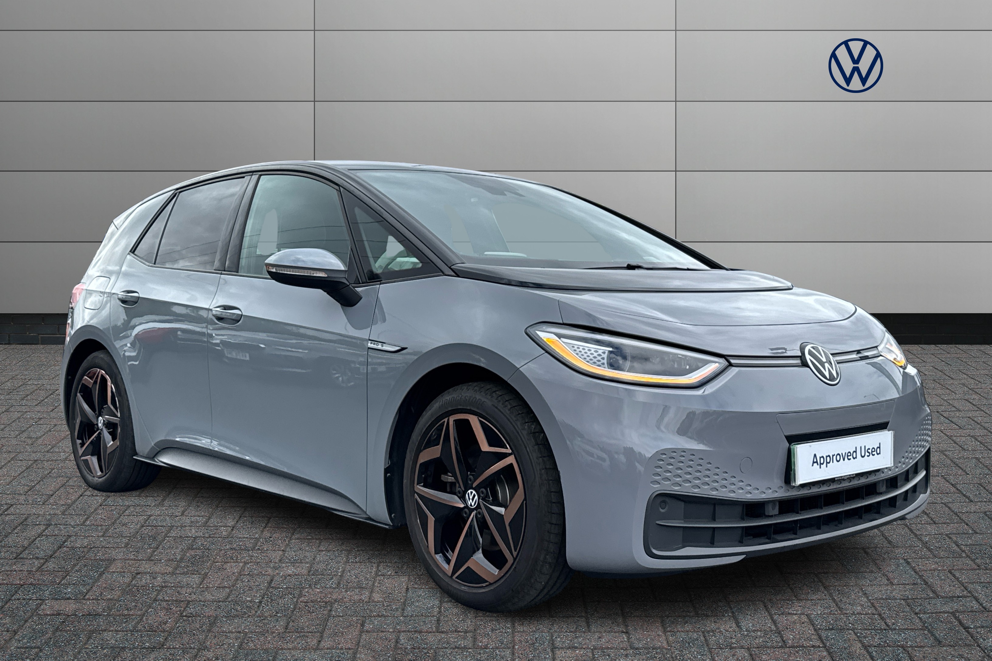 Main listing image - Volkswagen ID.3