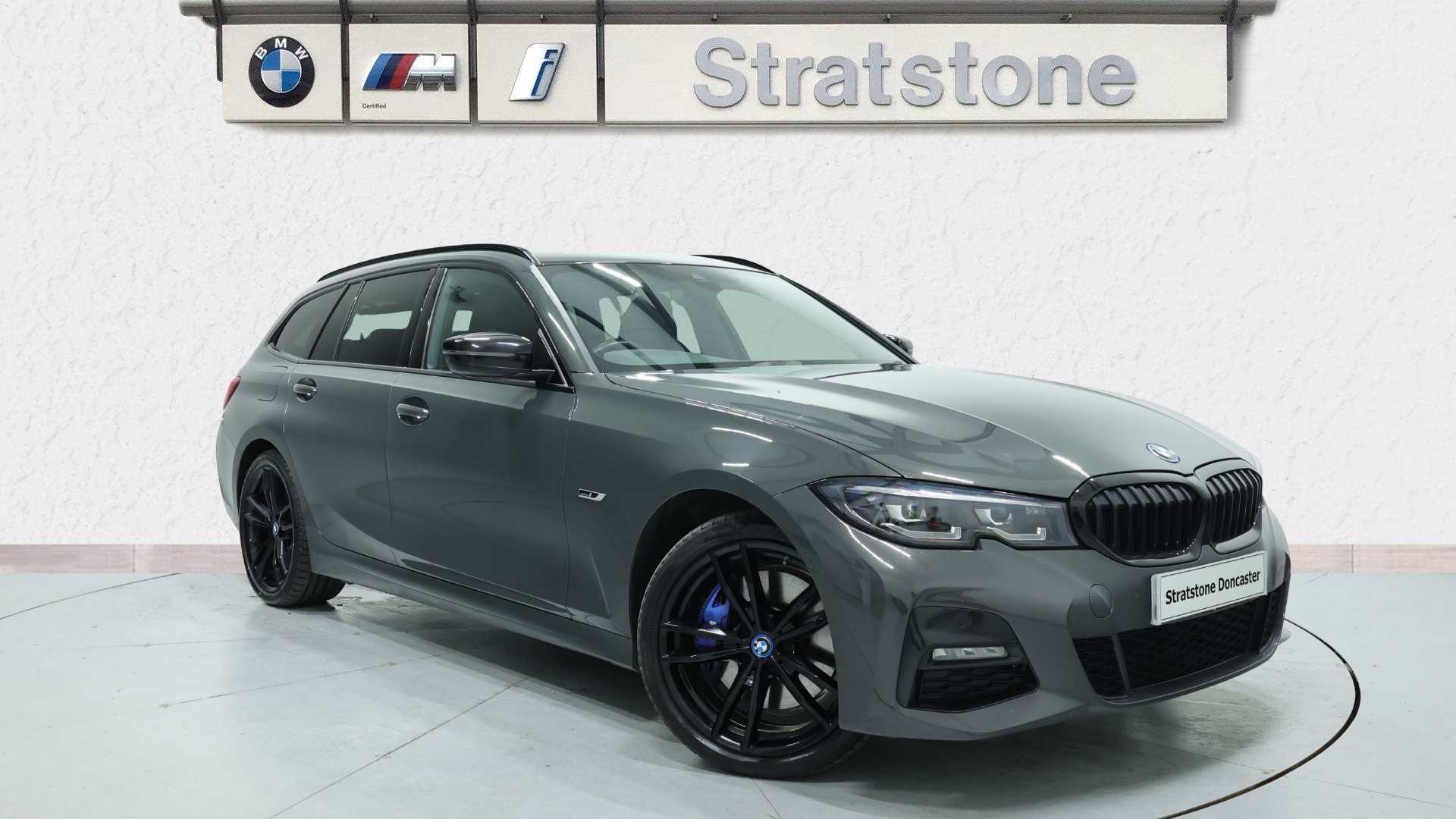 Main listing image - BMW 3 Series Touring