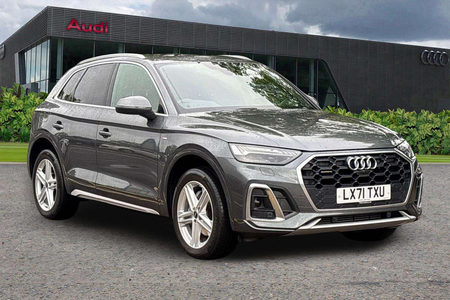 Main listing image - Audi Q5