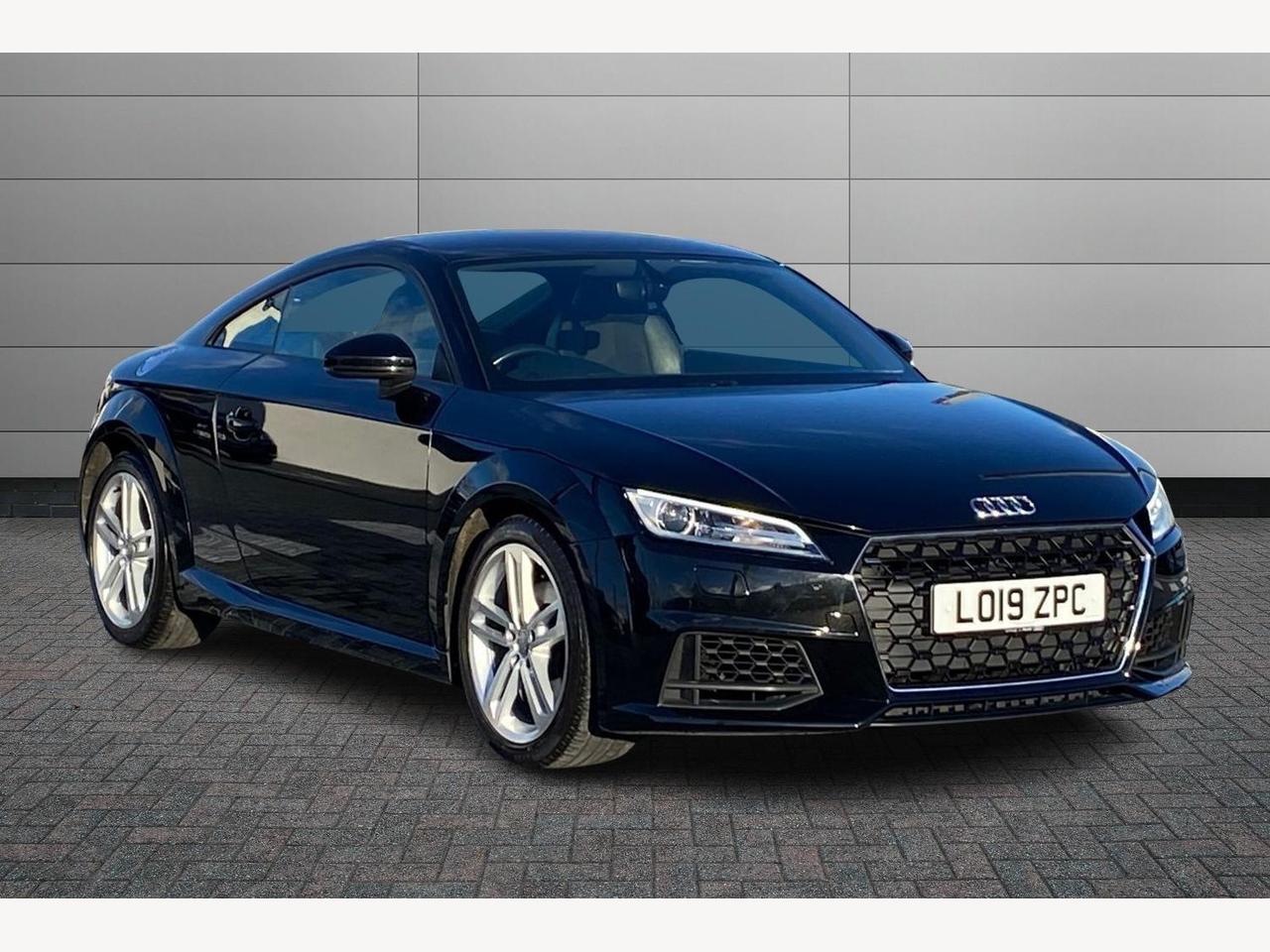 Main listing image - Audi TT