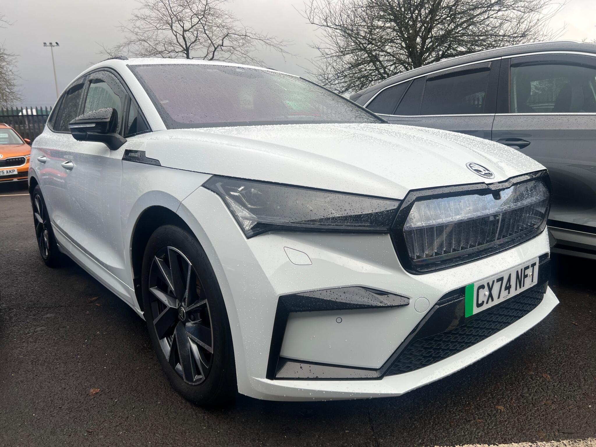 Main listing image - Skoda Enyaq