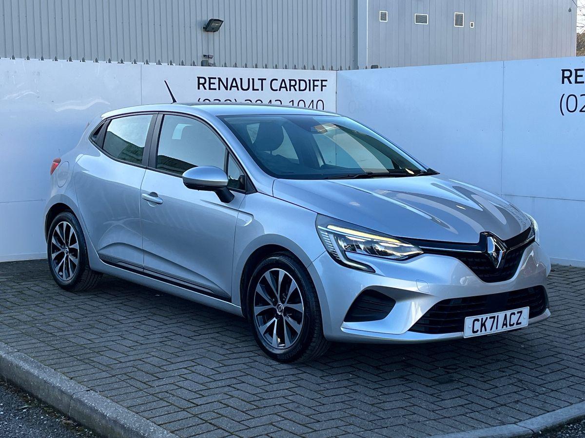 Main listing image - Renault Clio