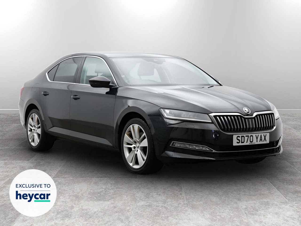 Main listing image - Skoda Superb