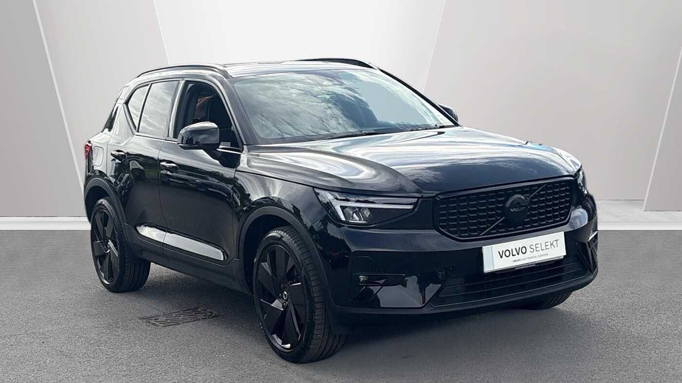 Main listing image - Volvo XC40