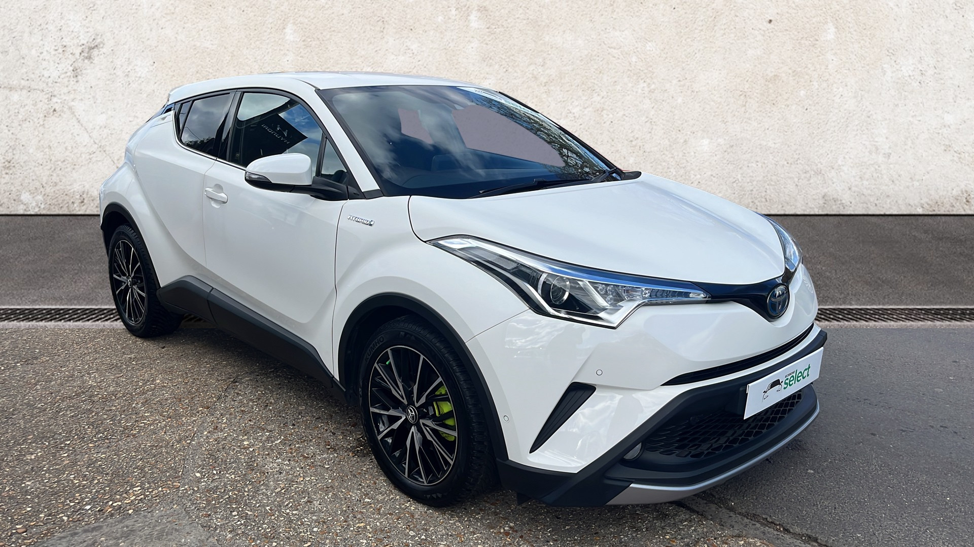Main listing image - Toyota C-HR