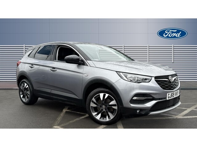 Main listing image - Vauxhall Grandland X