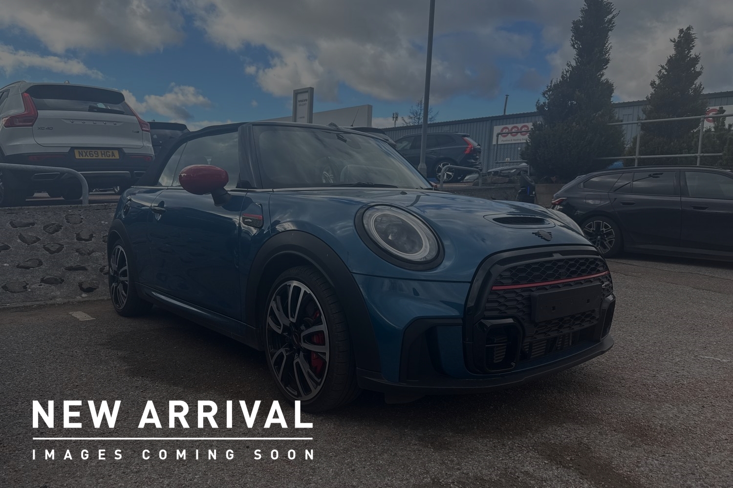 Main listing image - MINI Convertible