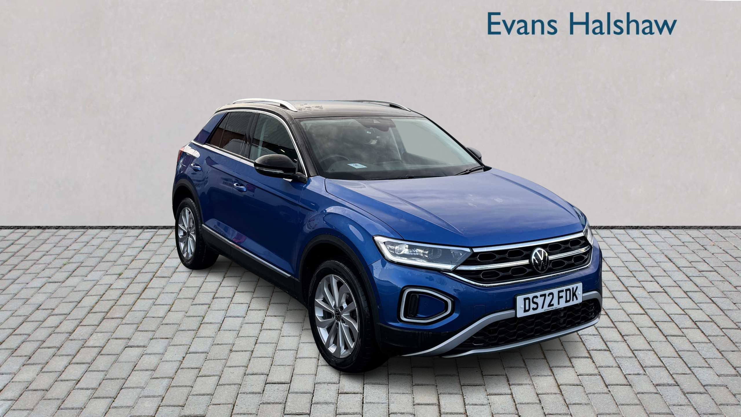 Main listing image - Volkswagen T-Roc