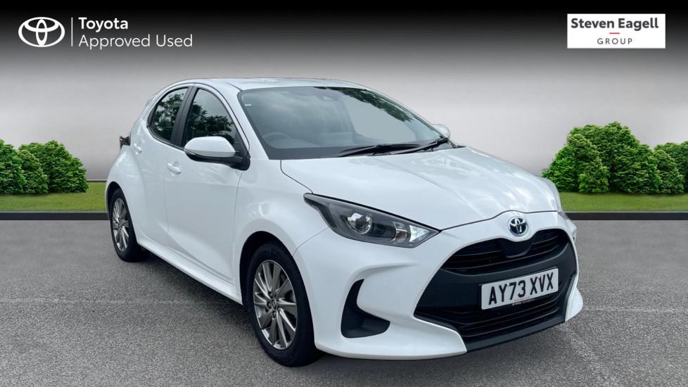 Main listing image - Toyota Yaris