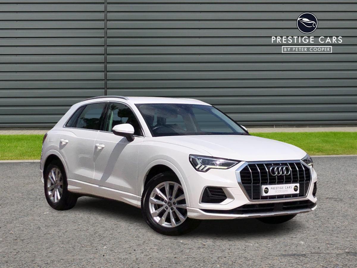 Main listing image - Audi Q3