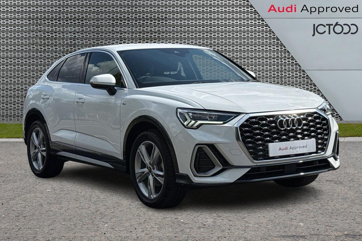 Main listing image - Audi Q3