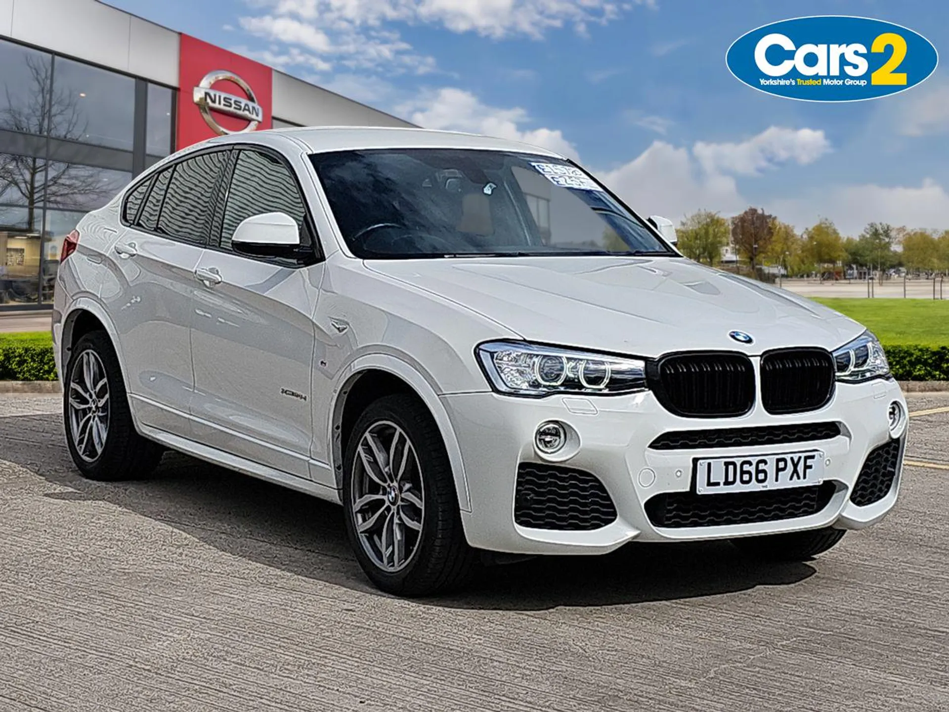 Main listing image - BMW X4
