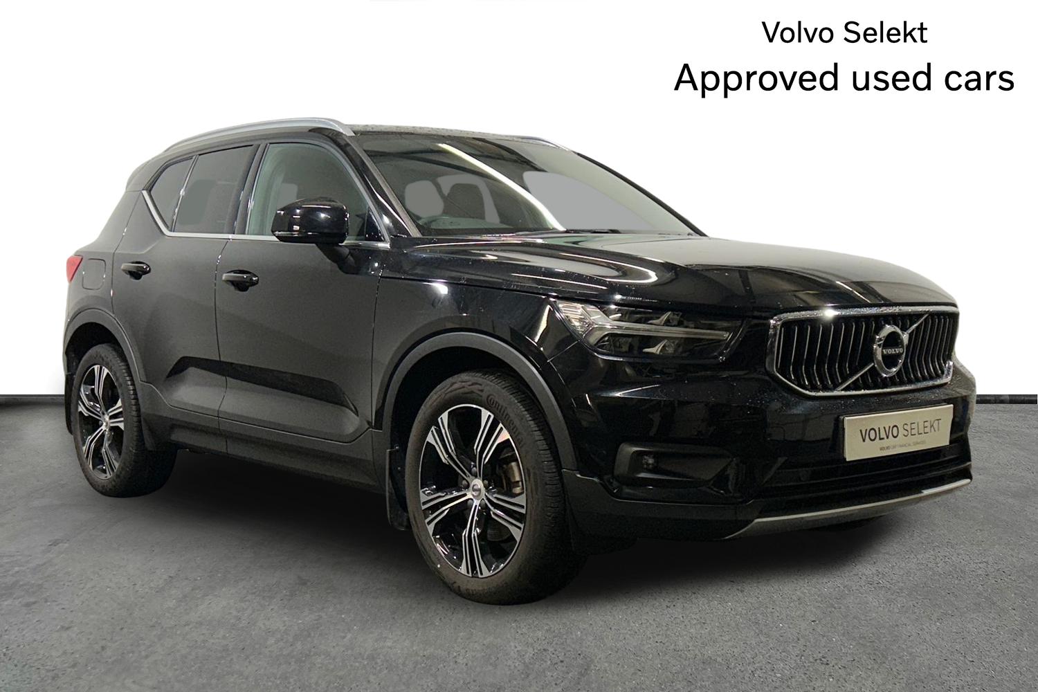 Main listing image - Volvo XC40