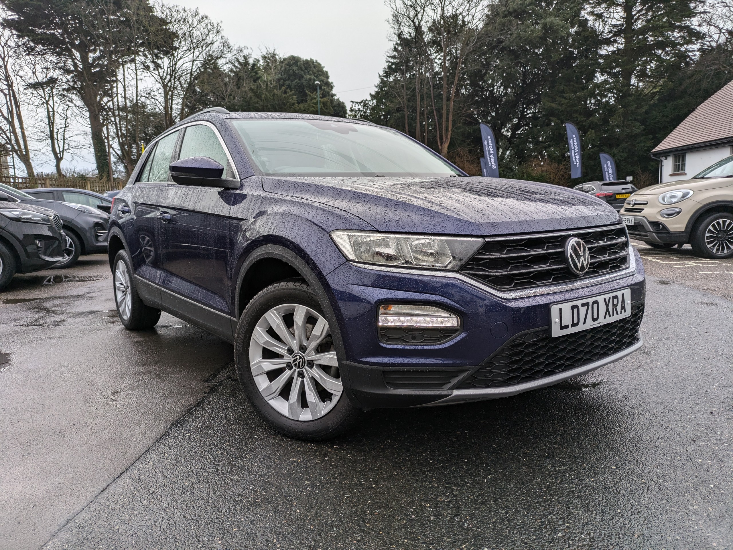 Main listing image - Volkswagen T-Roc