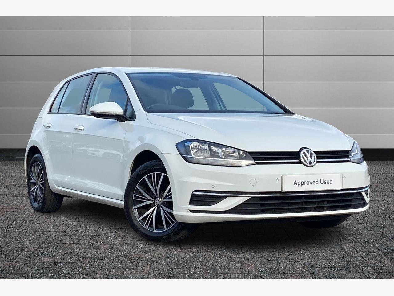 Main listing image - Volkswagen Golf