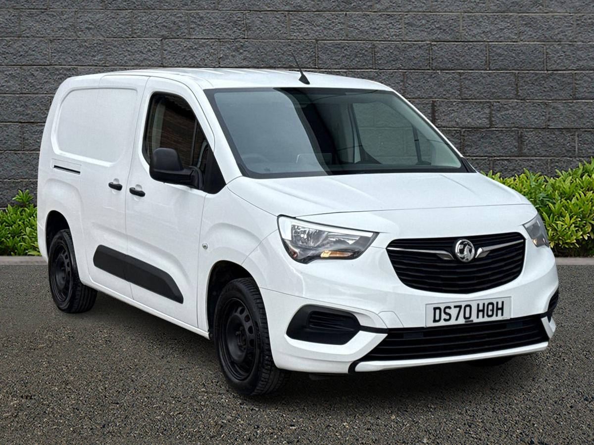 Main listing image - Vauxhall Combo Cargo