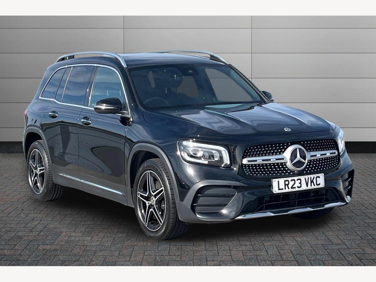 Main listing image - Mercedes-Benz GLB