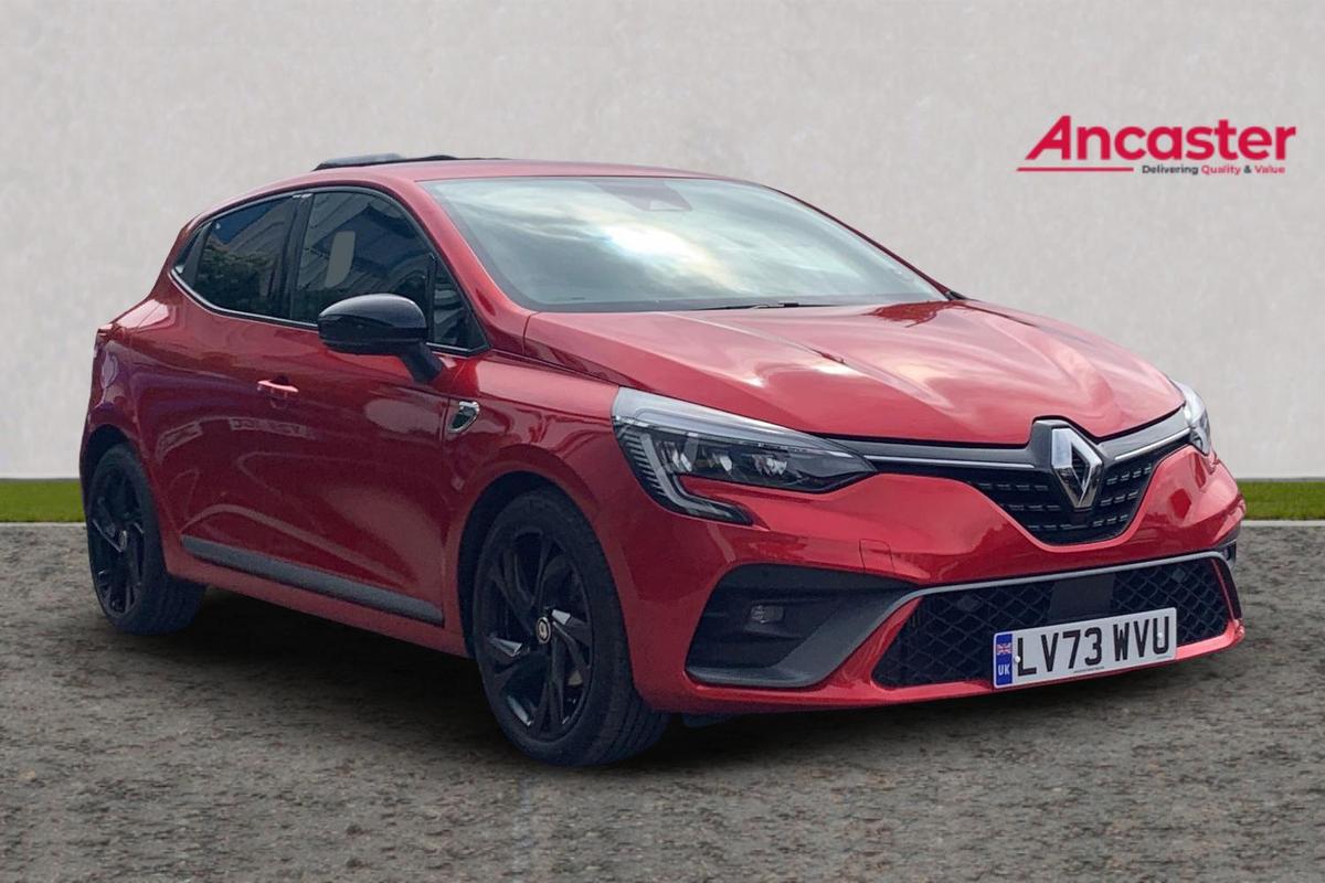 Main listing image - Renault Clio