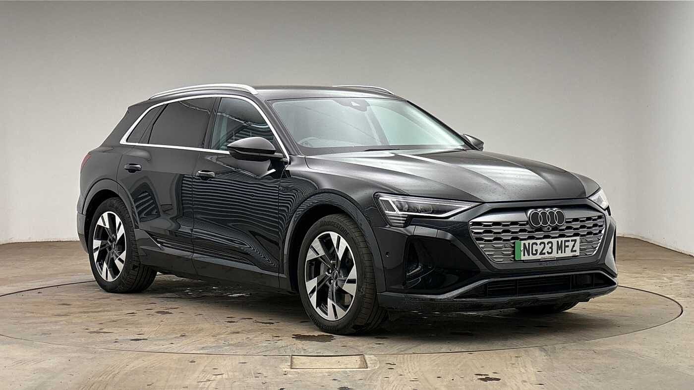 Main listing image - Audi Q8