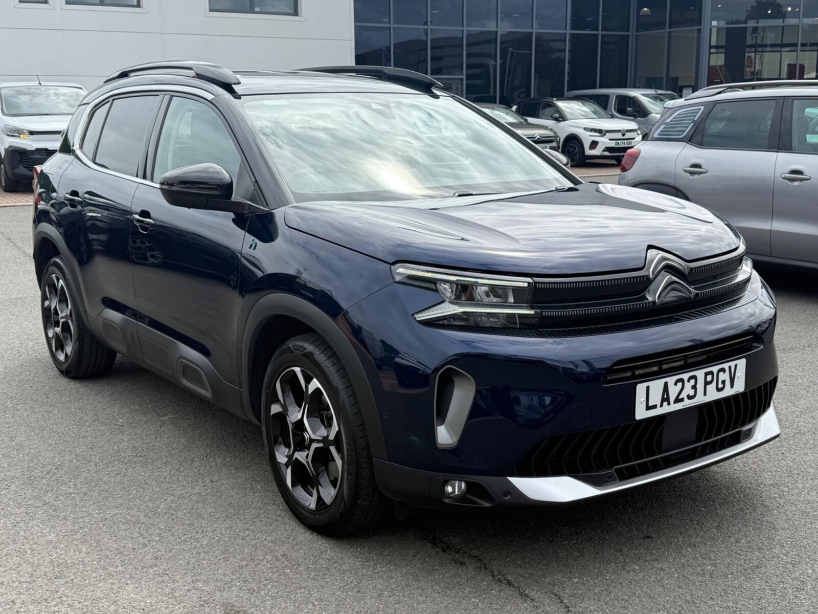 Main listing image - Citroen C5 Aircross