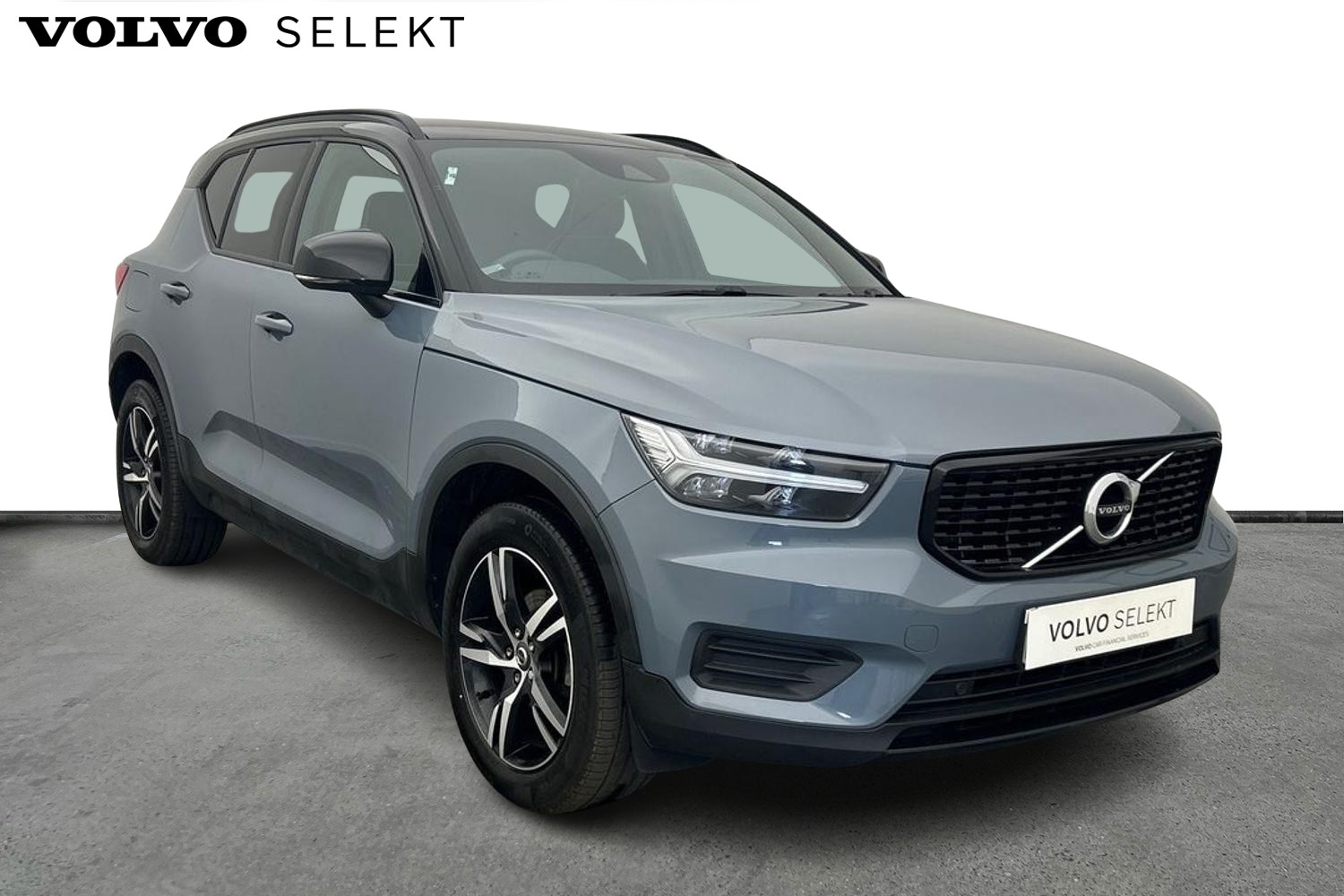 Main listing image - Volvo XC40