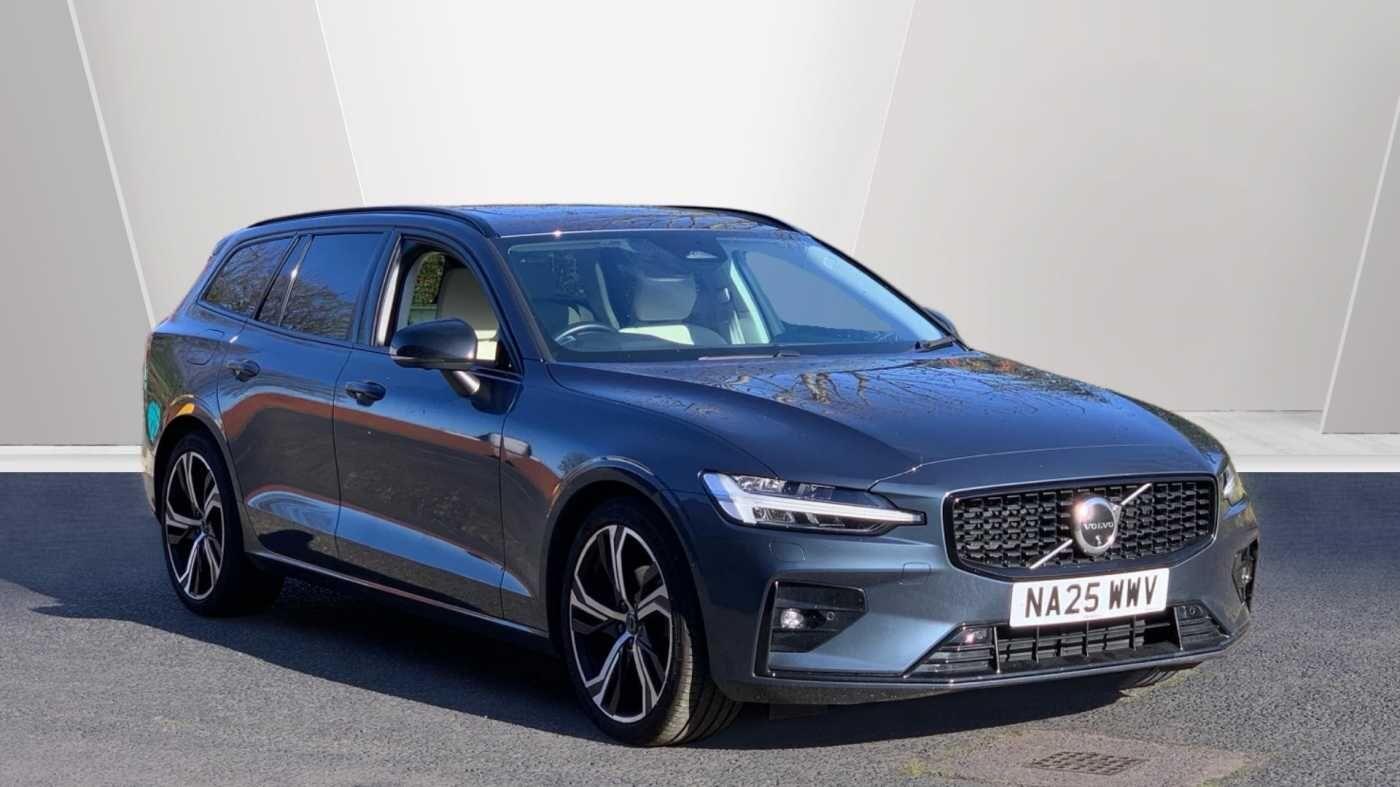Main listing image - Volvo V60