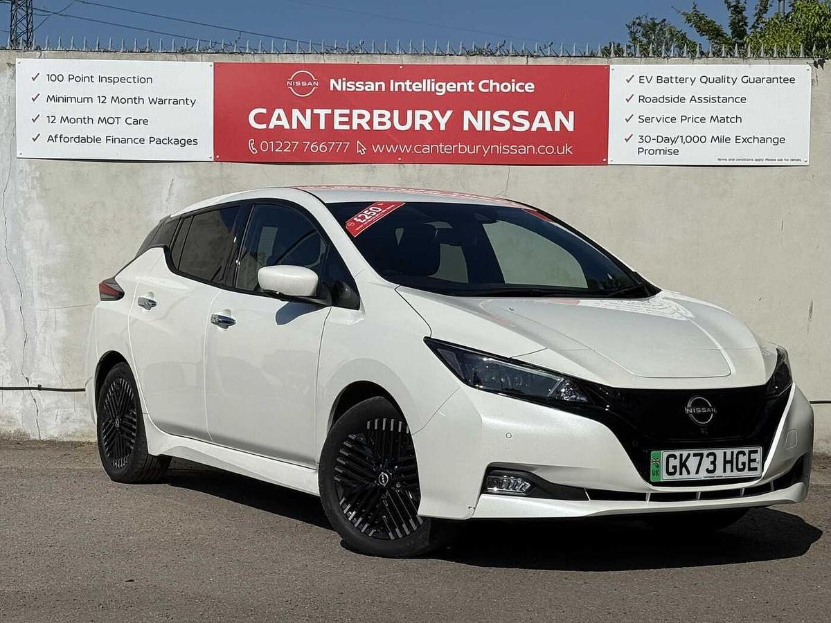 Main listing image - Nissan Leaf