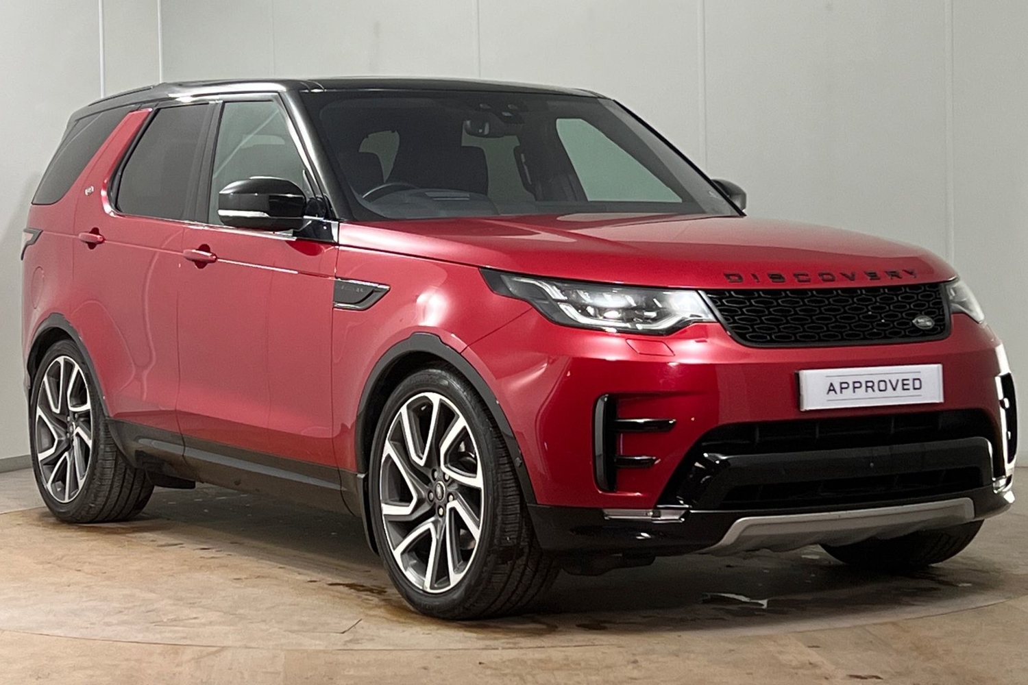 Main listing image - Land Rover Discovery
