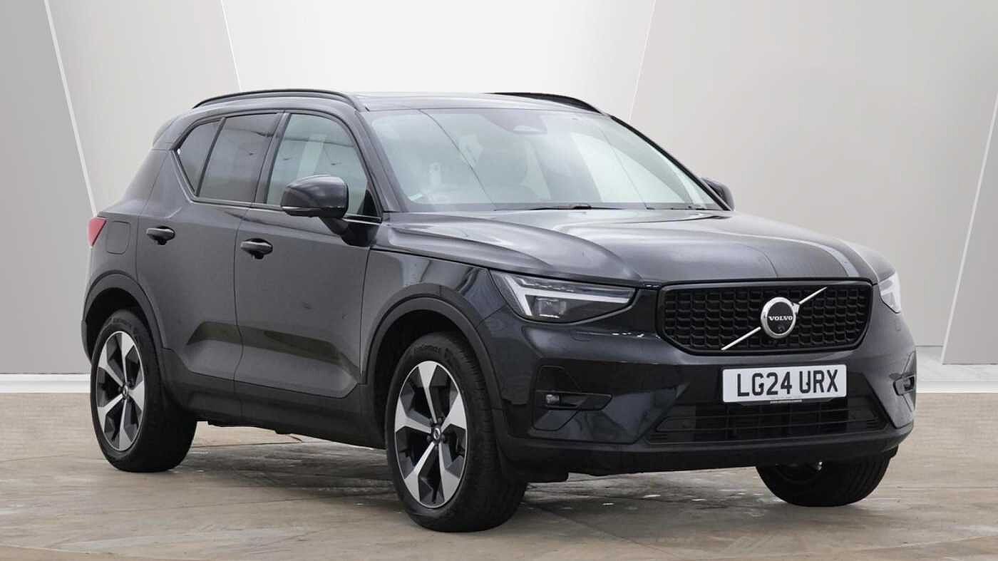 Main listing image - Volvo XC40