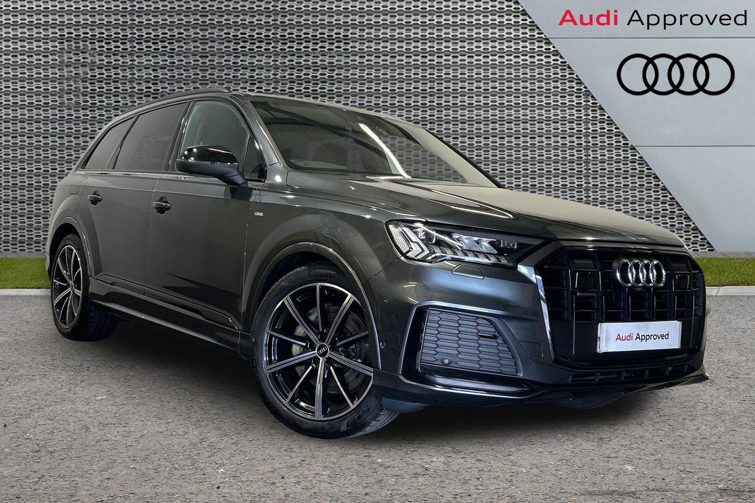 Main listing image - Audi Q7