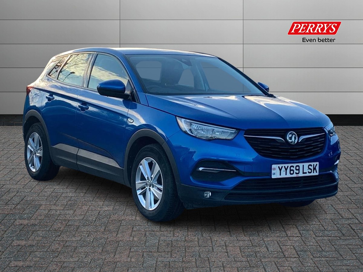 Main listing image - Vauxhall Grandland X