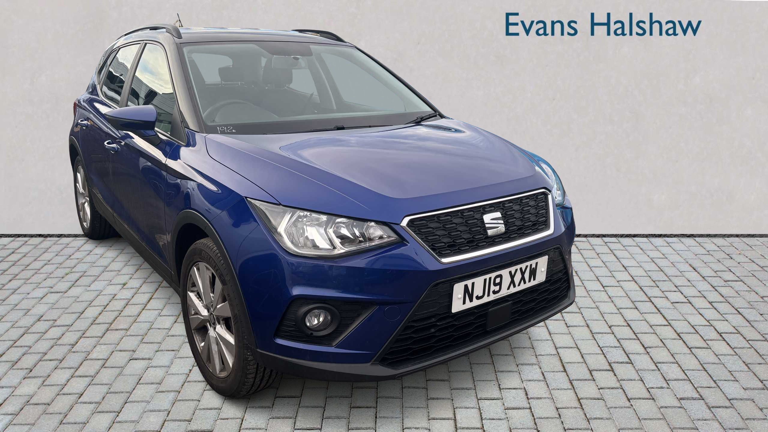 Main listing image - SEAT Arona