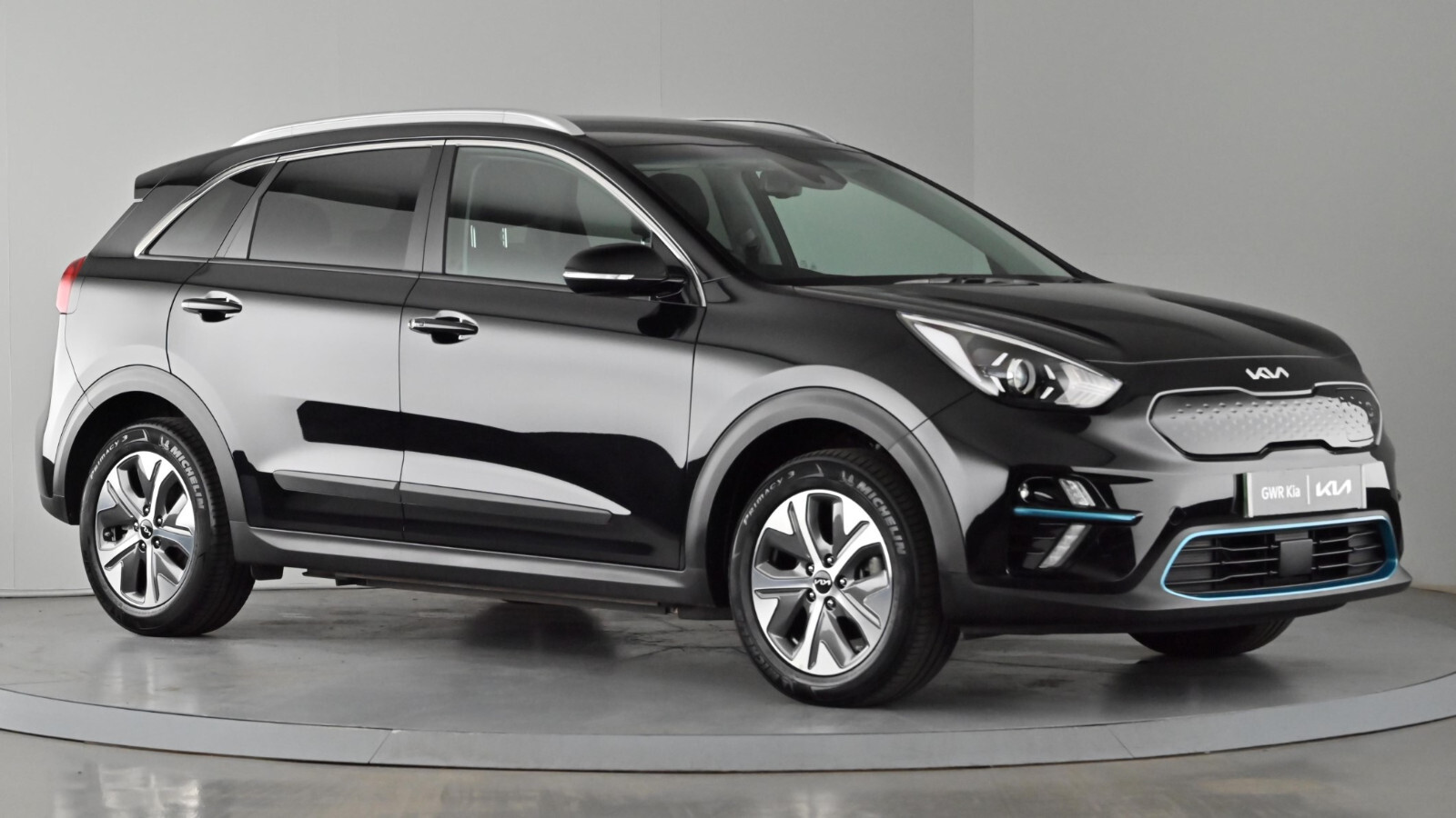 Main listing image - Kia e-Niro