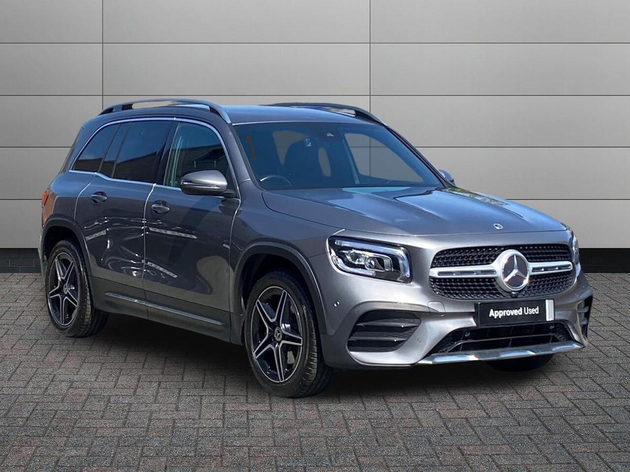 Main listing image - Mercedes-Benz GLB