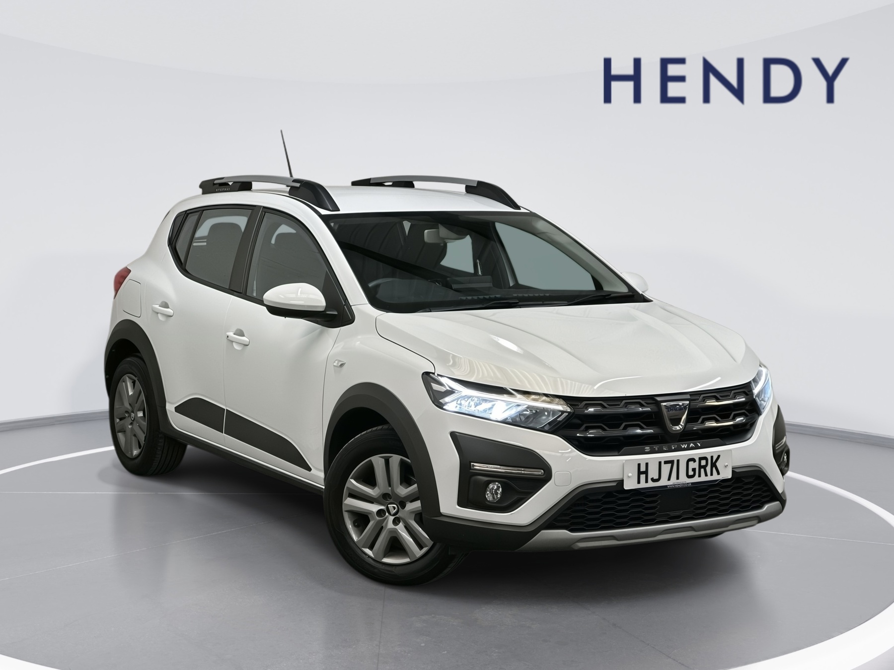 Main listing image - Dacia Sandero Stepway