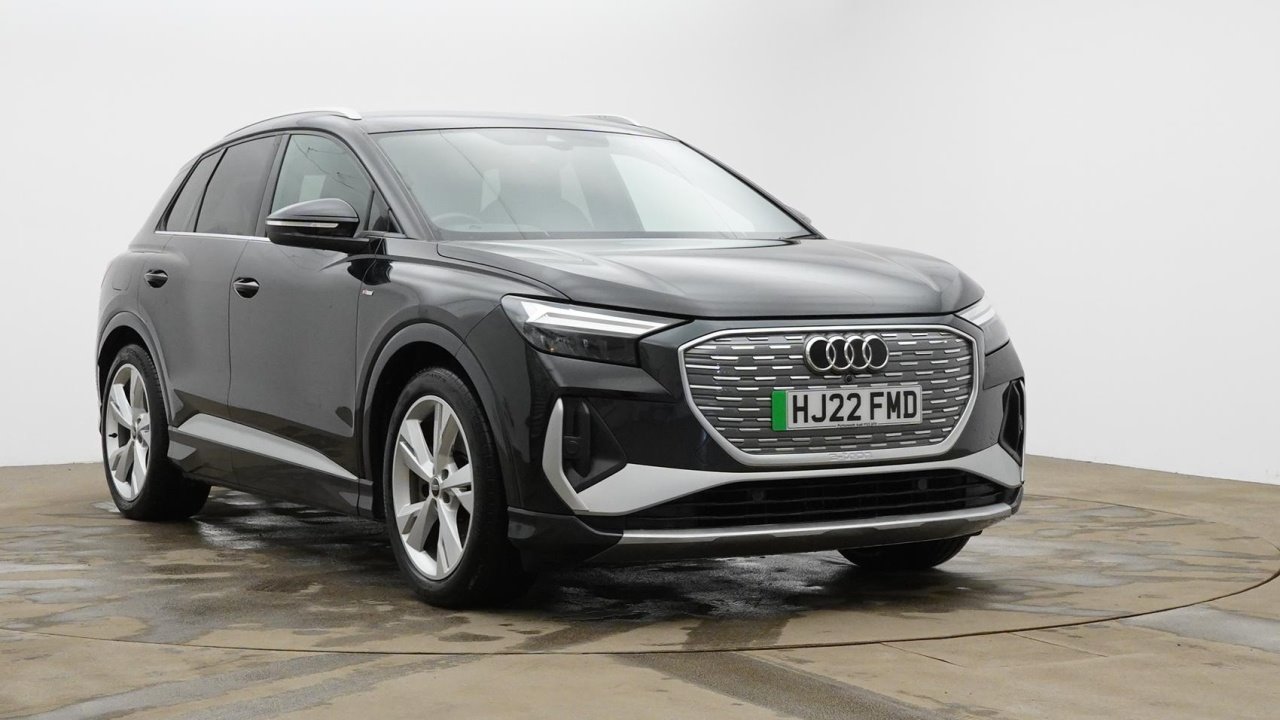 Main listing image - Audi Q4
