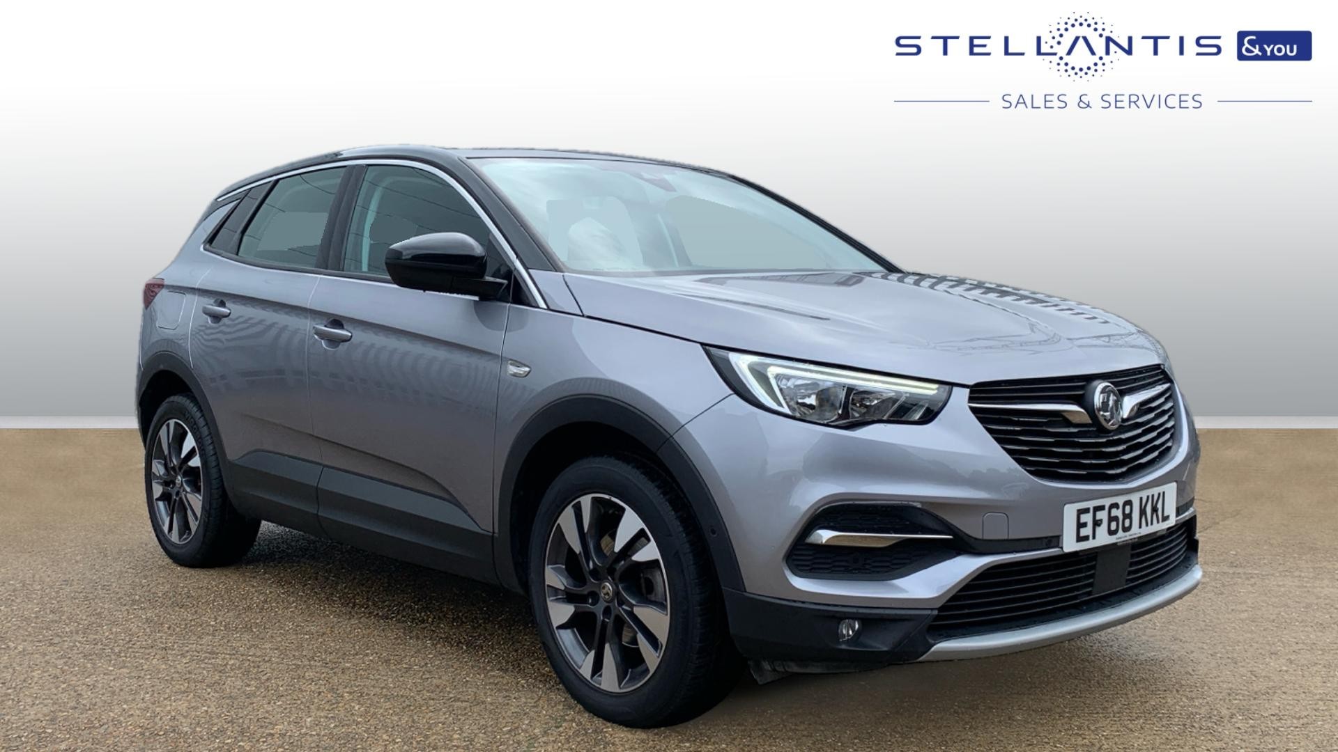 Main listing image - Vauxhall Grandland X