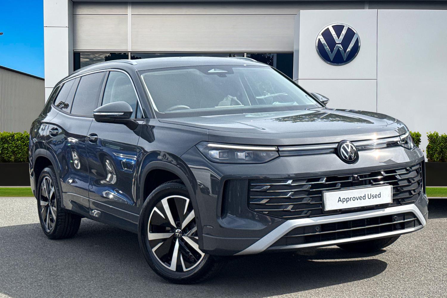 Main listing image - Volkswagen Tayron