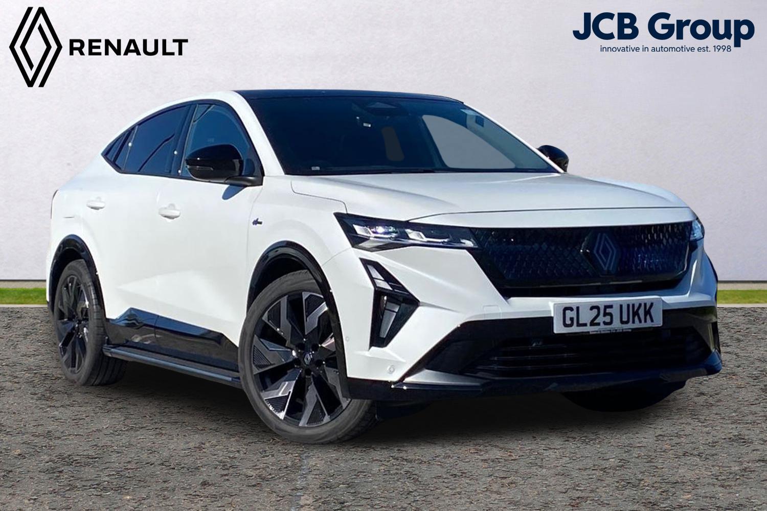 Main listing image - Renault Rafale