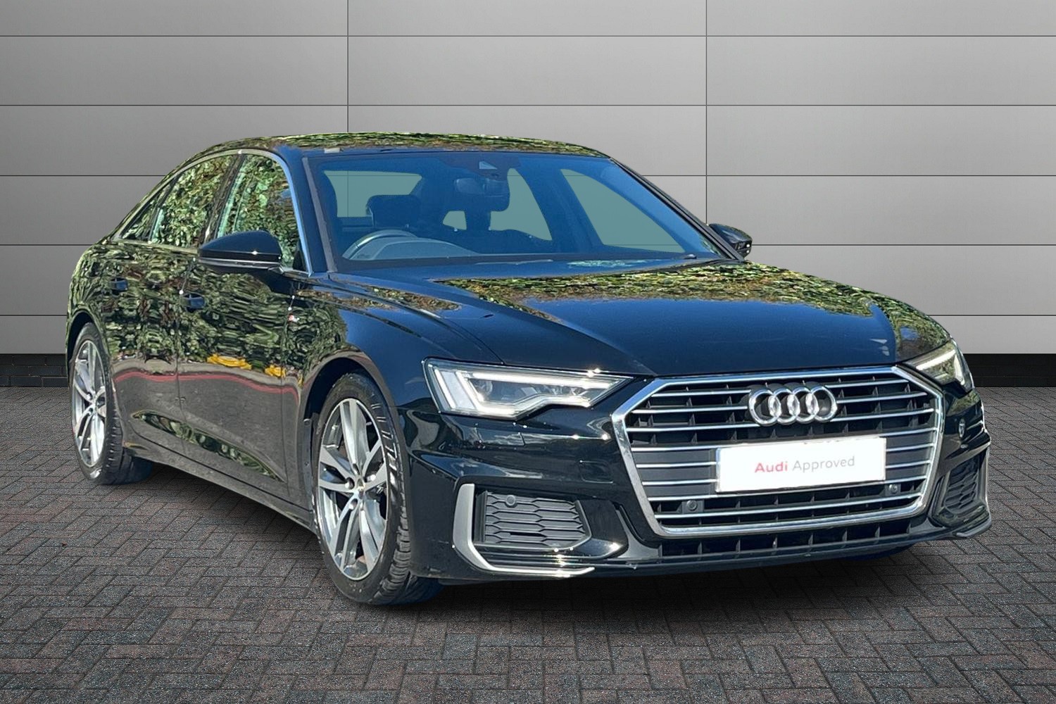 Main listing image - Audi A6