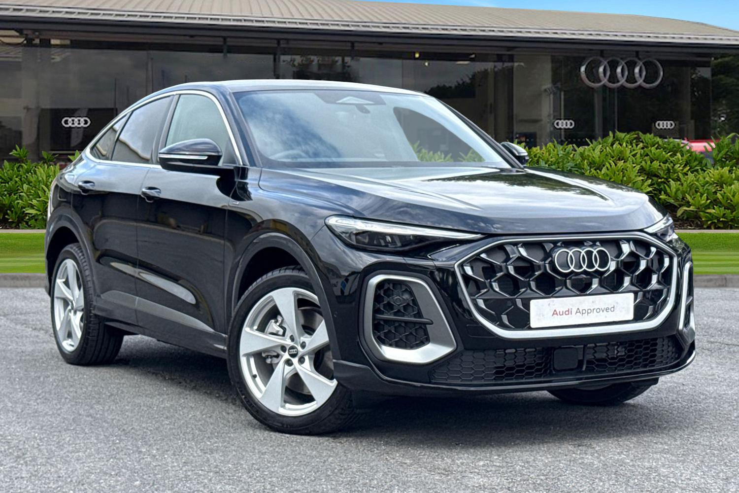 Main listing image - Audi Q5