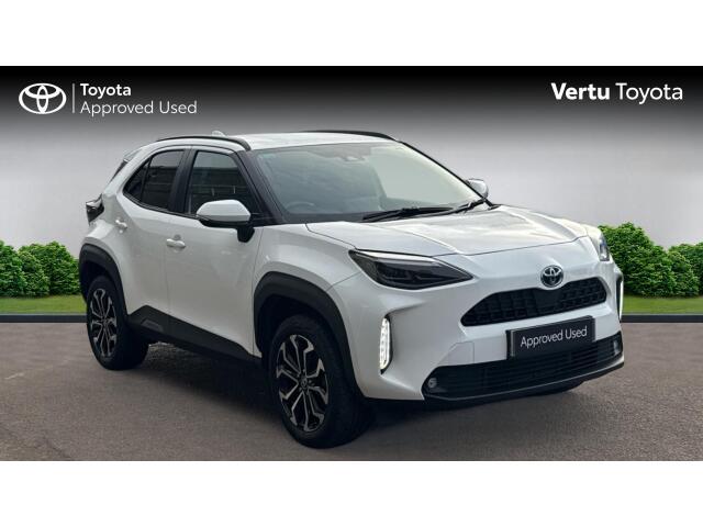 Main listing image - Toyota Yaris Cross