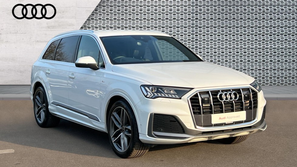 Main listing image - Audi Q7