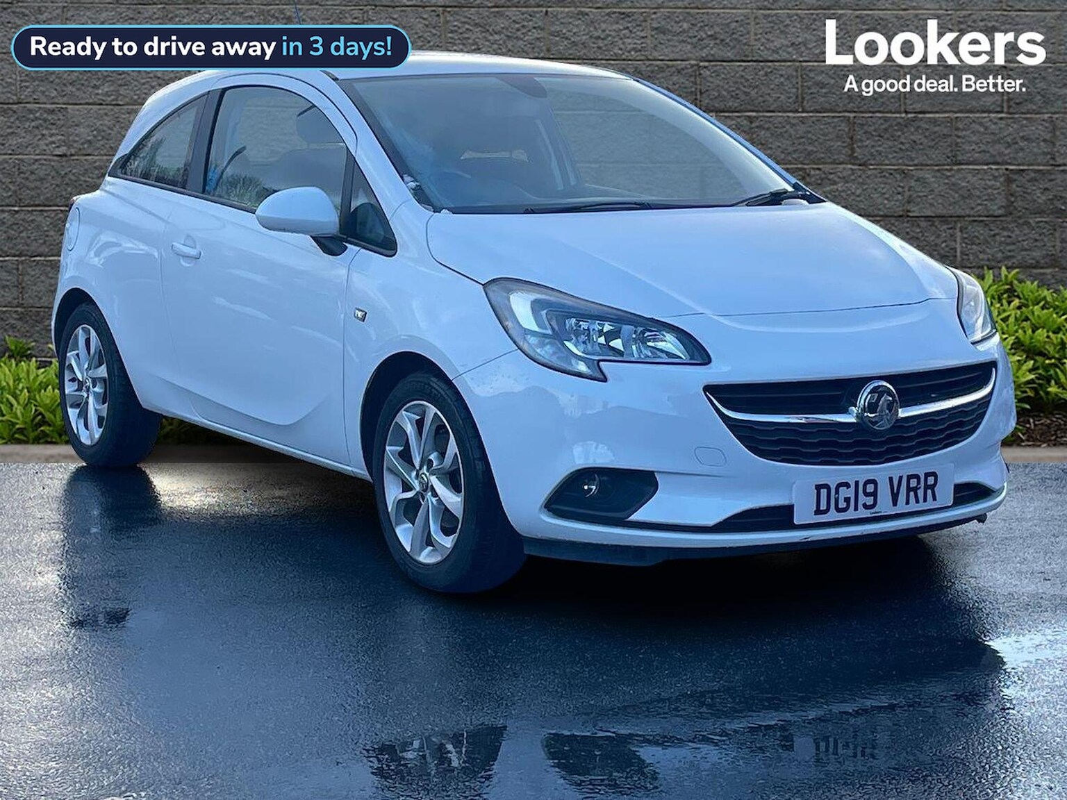 Main listing image - Vauxhall Corsa