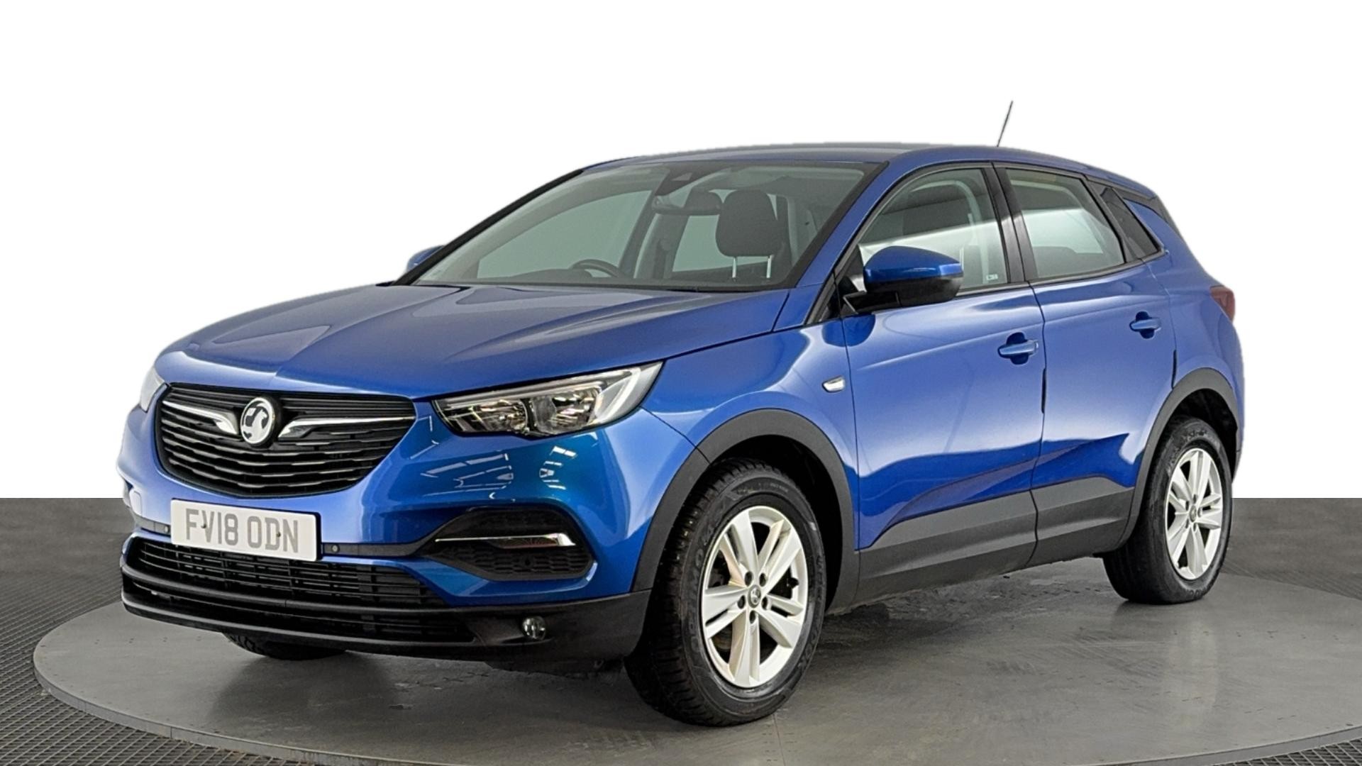 Main listing image - Vauxhall Grandland X