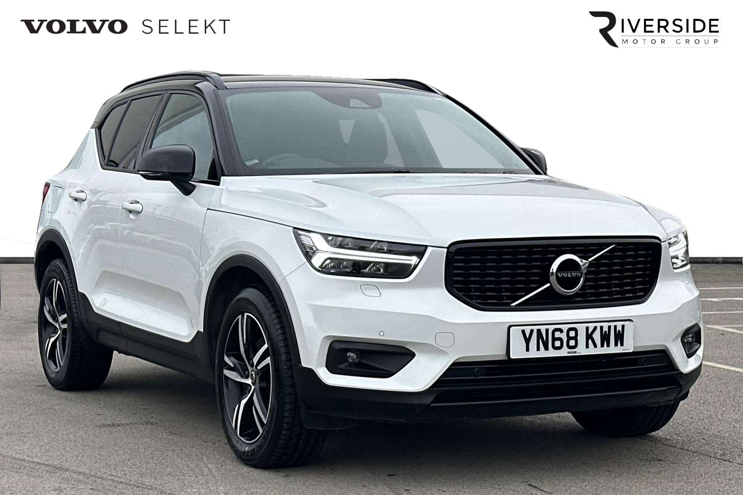 Main listing image - Volvo XC40