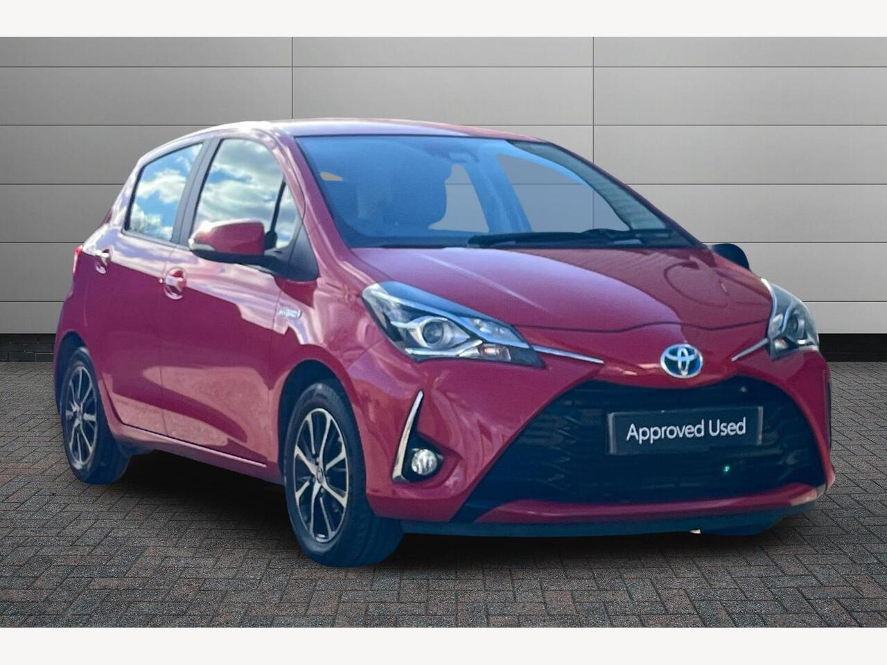 Main listing image - Toyota Yaris
