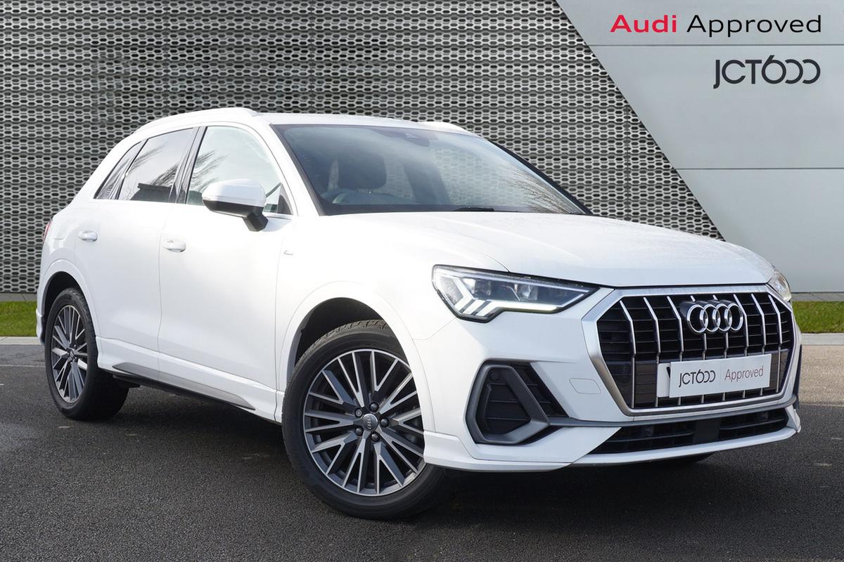 Main listing image - Audi Q3