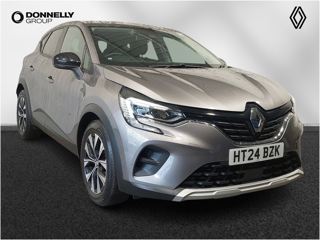 Main listing image - Renault Captur